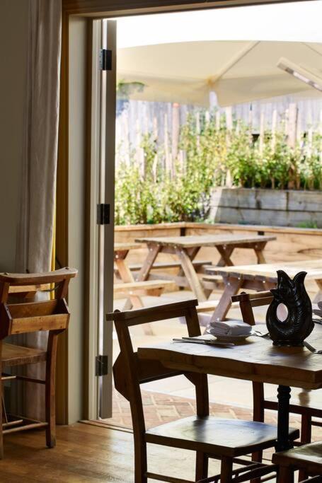 Dawn At The Sun Inn Felmersham, Our Signature Duplex Suite Sharnbrook Exterior foto